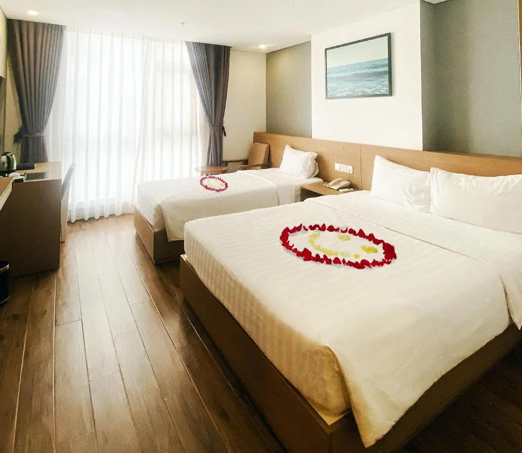 Smile Hotel Nha Trang 3*,  Vietname